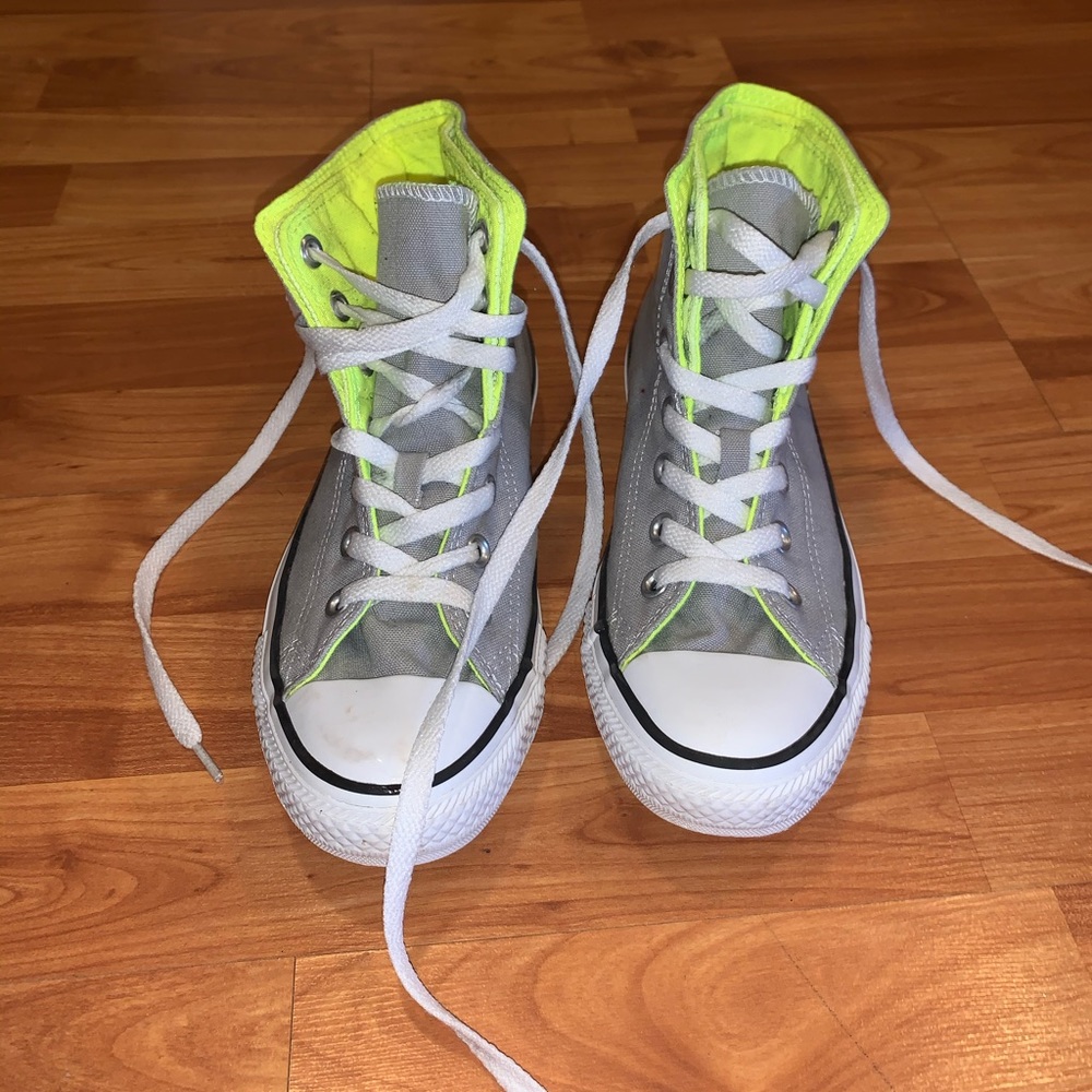 Grey hightop converse